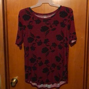 Maurice’s top size 1